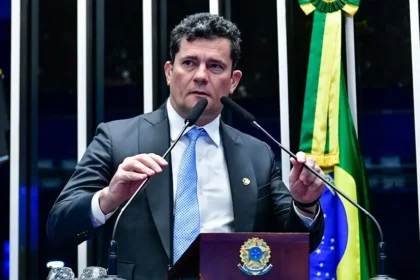 Veja cita pesquisa realizada pela Paraná Pesquisas no Estado do Paraná.