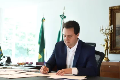 Bem Paraná cita pesquisa realizada pela Paraná Pesquisas no Estado do Paraná.