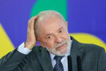 Crusoé cita pesquisa realizada pela Paraná Pesquisas.