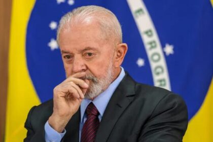 Parlamentos em Destaque cita pesquisa realizada pela Paraná Pesquisas.