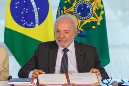 Blog Dantas Barreto cita pesquisa realizada pela Paraná Pesquisas.