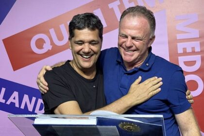 Blog do Elimar Cortes cita pesquisa realizada pela Paraná Pesquisas no Estado do Espírito Santo.