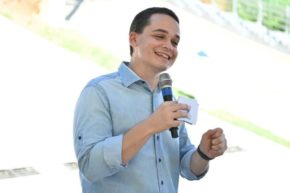 Poder 360 cita pesquisa realizada pela Paraná Pesquisas no Estado do Espírito Santo.