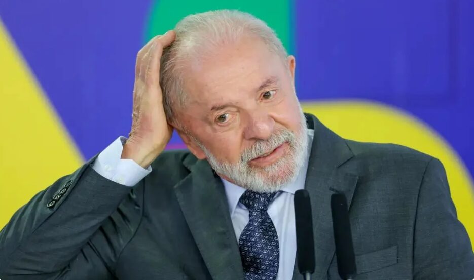 Primeira Hora cita pesquisa realizada pela Paraná Pesquisas. 1 Primeira Hora cita pesquisa realizada pela Paraná Pesquisas.