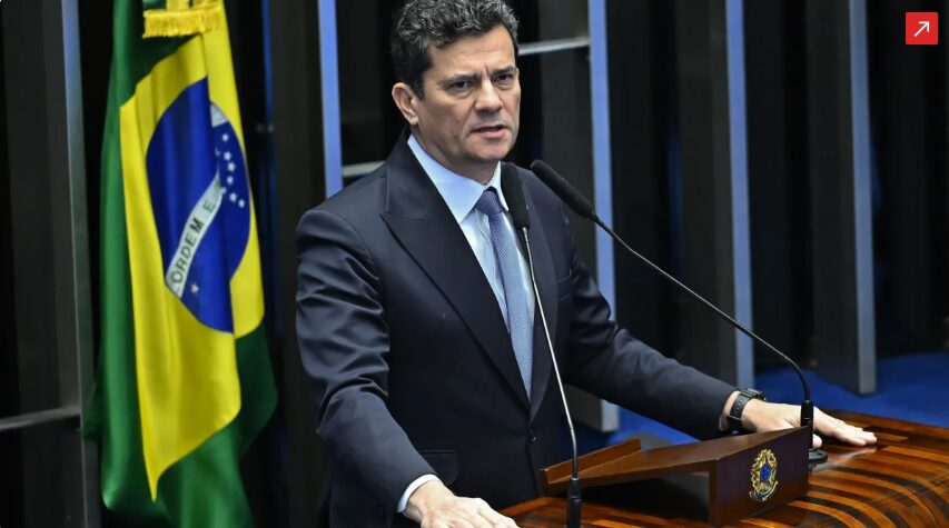 CNN Brasil cita pesquisa realizada pela Paraná Pesquisas no Estado do Paraná.
