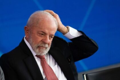 Primeiro Jornal cita pesquisa realizada pela Paraná Pesquisas.