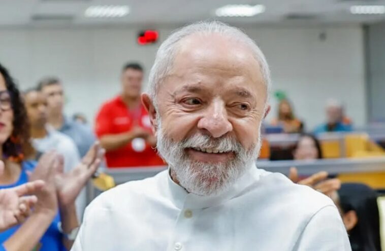 Infosaj cita pesquisa realizada pela Paraná Pesquisas. 1 Infosaj cita pesquisa realizada pela Paraná Pesquisas.