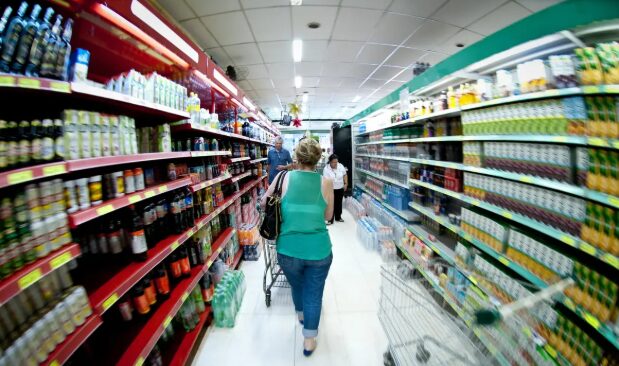 Vero Notícias cita pesquisa realizada pela Paraná Pesquisas. 1 Vero Notícias cita pesquisa realizada pela Paraná Pesquisas.