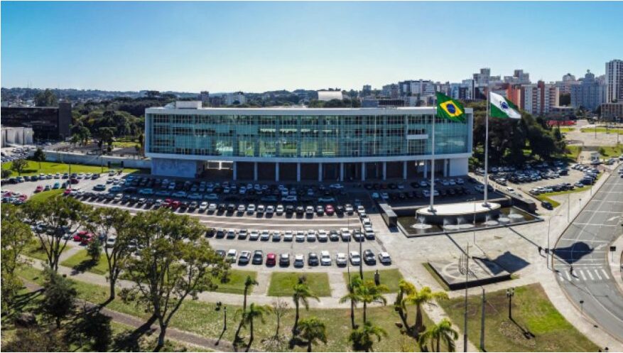 CGN cita pesquisa realizada pela Paraná Pesquisas no Estado do Paraná. 1 CGN cita pesquisa realizada pela Paraná Pesquisas no Estado do Paraná.