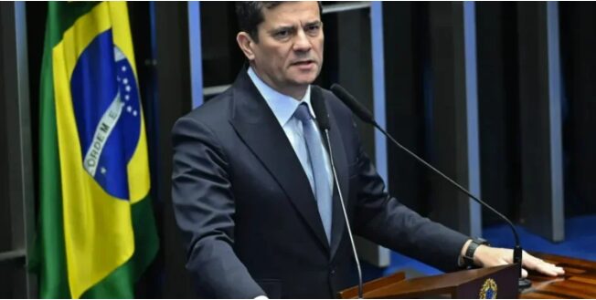 Portal LJ cita pesquisa realizada pela Paraná Pesquisas no Estado do Paraná. 1 Portal LJ cita pesquisa realizada pela Paraná Pesquisas no Estado do Paraná.