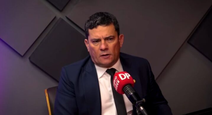 Diário do Poder cita pesquisa realizada pela Paraná Pesquisas no Estado do Paraná. 1 Diário do Poder cita pesquisa realizada pela Paraná Pesquisas no Estado do Paraná.