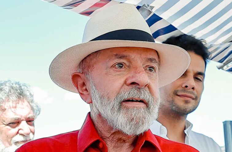 Infosaj cita pesquisa realizada pela Paraná Pesquisas. 1 Infosaj cita pesquisa realizada pela Paraná Pesquisas.