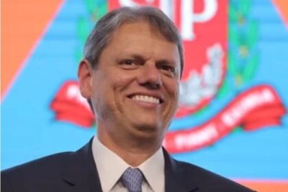 Band cita pesquisa realizada pela Paraná Pesquisas no Estado de São Paulo.