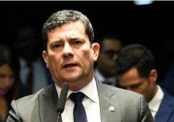 Blog do Elias Hacker cita pesquisa realizada pela Paraná Pesquisas no Estado do Paraná.