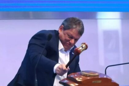 Agenda do Poder cita pesquisa realizada pela Paraná Pesquisas no Estado de São Paulo.