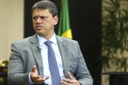 Viva cita pesquisa realizada pela Paraná Pesquisas no Estado de São Paulo.