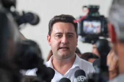 Acesse Política cita pesquisa realizada pela Paraná Pesquisas no Estado do Paraná.