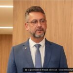 Busão Curitiba cita pesquisa realizada pela Paraná Pesquisas no Estado do Amapá.