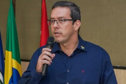Revista Oeste cita pesquisa realizada pela Paraná Pesquisas no Estado do Amapá.