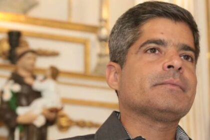 Metrópoles cita pesquisa realizada pela Paraná Pesquisas no Estado da Bahia.
