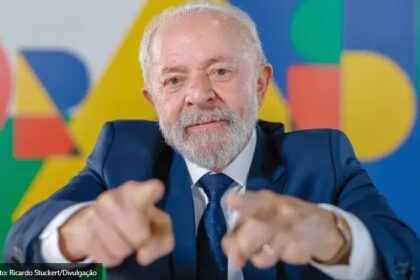 CRN 1 cita pesquisa realizada pela Paraná Pesquisas.