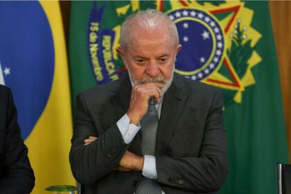 GP1 cita pesquisa realizada pela Paraná Pesquisas.