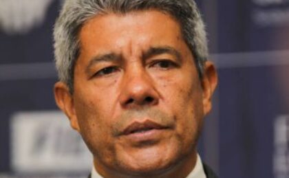 Tribuna da Bahia cita pesquisa realizada pela Paraná Pesquisas no Estado da Bahia.