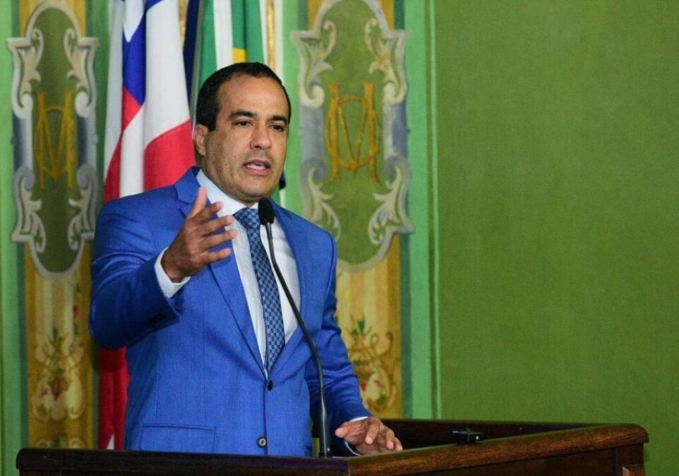 TakTá cita pesquisa realizada pela Paraná Pesquisas no Município de Salvador.