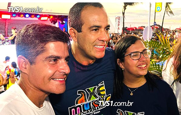 TVS1 cita pesquisa realizada pela Paraná Pesquisas no Município de Salvador. 1 TVS1 cita pesquisa realizada pela Paraná Pesquisas no Município de Salvador.