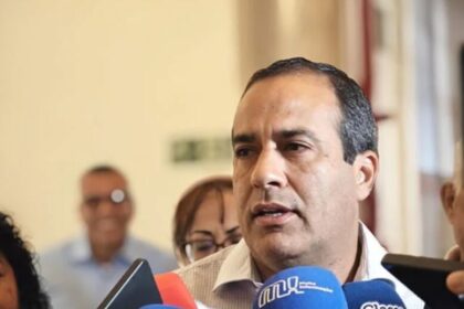 Interior da Bahia cita pesquisa realizada pela Paraná Pesquisas no Município de Salvador.