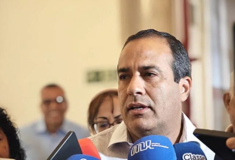 Interior da Bahia cita pesquisa realizada pela Paraná Pesquisas no Município de Salvador. 1 Interior da Bahia cita pesquisa realizada pela Paraná Pesquisas no Município de Salvador.