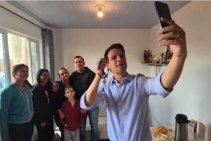 Blog do Esmael cita pesquisa realizada pela Paraná Pesquisas no Município de Curitiba.