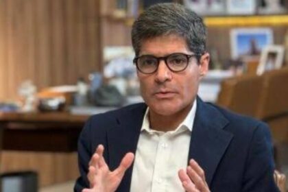 Classe Política cita pesquisa realizada pela Paraná Pesquisas no Estado da Bahia.