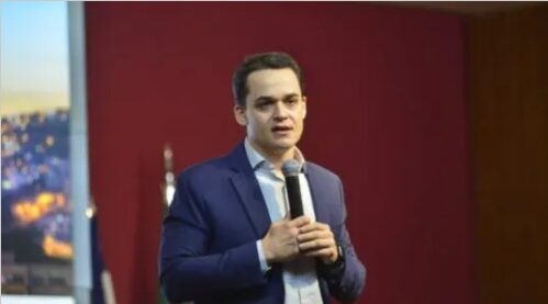Gazeta do Povo cita pesquisa realizada pela Paraná Pesquisas no Estado do Espírito Santo. 1 Gazeta do Povo cita pesquisa realizada pela Paraná Pesquisas no Estado do Espírito Santo.