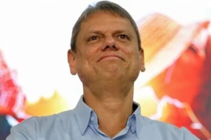 Band cita pesquisa realizada pela Paraná Pesquisas em São Paulo.
