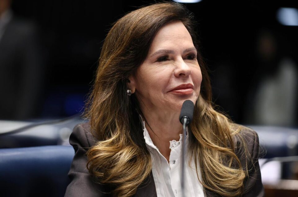 Diário da República cita pesquisa realizada pela Paraná Pesquisas no Estado do Tocantins. 1 Diário da República cita pesquisa realizada pela Paraná Pesquisas no Estado do Tocantins.