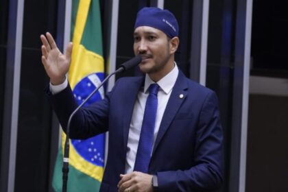 O Fato cita pesquisa realizada pela Paraná Pesquisas no Estado de Rondônia.