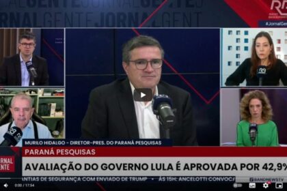 Rádio Bandeirantes cita pesquisa realizada pela Paraná Pesquisas.