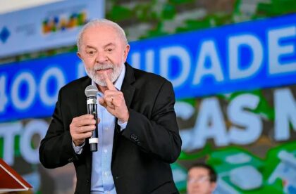 Band cita pesquisa realizada pela Paraná Pesquisas.