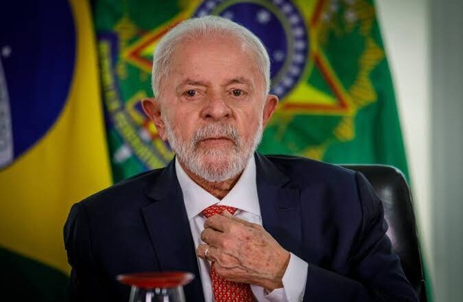 Vista Pátria cita pesquisa realizada pela Paraná Pesquisas. 1 Vista Pátria cita pesquisa realizada pela Paraná Pesquisas.