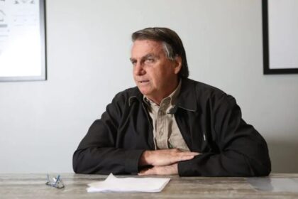 Blog Michel Teixeira cita pesquisa realizada pela Paraná Pesquisas.