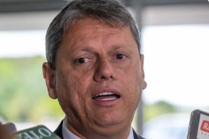 SBT News cita pesquisa realizada pela Paraná Pesquisas no Estado de São Paulo.