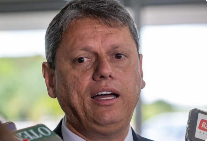 SBT News cita pesquisa realizada pela Paraná Pesquisas no Estado de São Paulo. 1 SBT News cita pesquisa realizada pela Paraná Pesquisas no Estado de São Paulo.