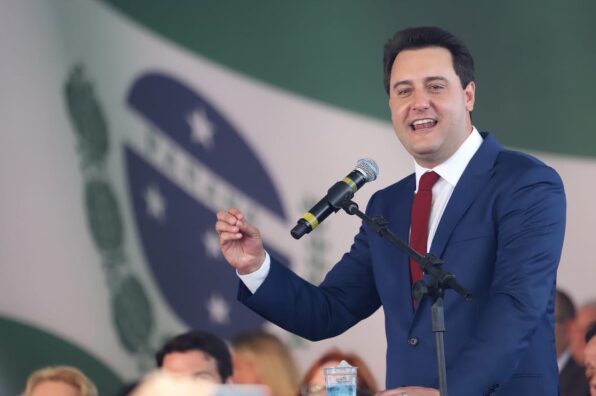 Diário do Poder cita pesquisa realizada pela Paraná Pesquisas no Estado do Paraná. 1 Diário do Poder cita pesquisa realizada pela Paraná Pesquisas no Estado do Paraná.