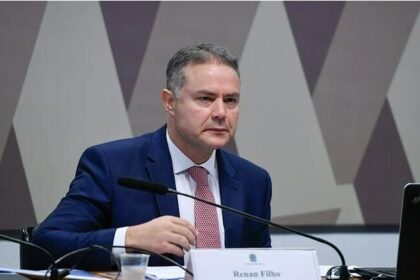 Jornal Exta cita pesquisa realizada pela Paraná Pesquisas.