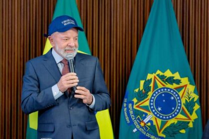 Os Libertários cita pesquisa realizada pela Paraná Pesquisas no Estado de São Paulo.