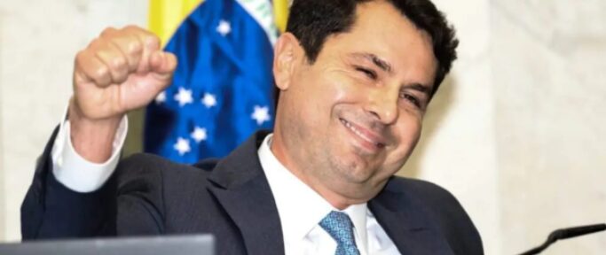 O Gazeteiro cita pesquisa realizada pela Paraná Pesquisas no Município de Curitiba e RMC. 1 O Gazeteiro cita pesquisa realizada pela Paraná Pesquisas no Município de Curitiba e RMC.