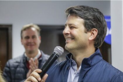 D'Ponta cita pesquisa realizada pela Paraná Pesquisas.
