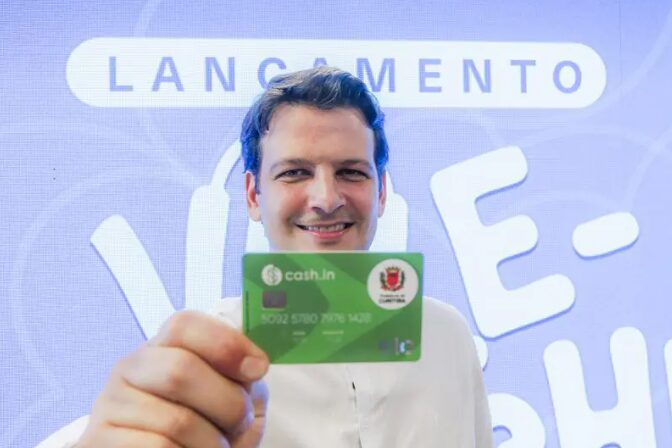 XV Curitiba cita pesquisa realizada pela Paraná Pesquisas. 1 XV Curitiba cita pesquisa realizada pela Paraná Pesquisas.