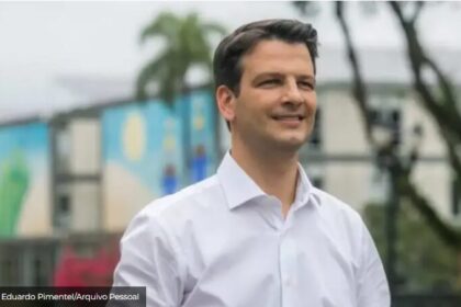 Hora Brasília cita pesquisa realizada pela Paraná Pesquisas.